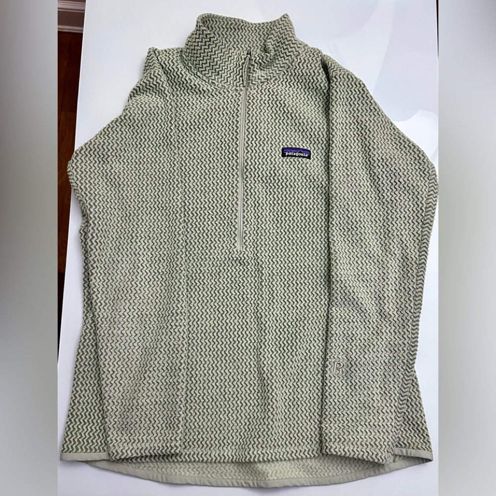 Patagonia Women's R1 Air 1/2-Zip Pullover in Sleet Green - Size Women’s XL